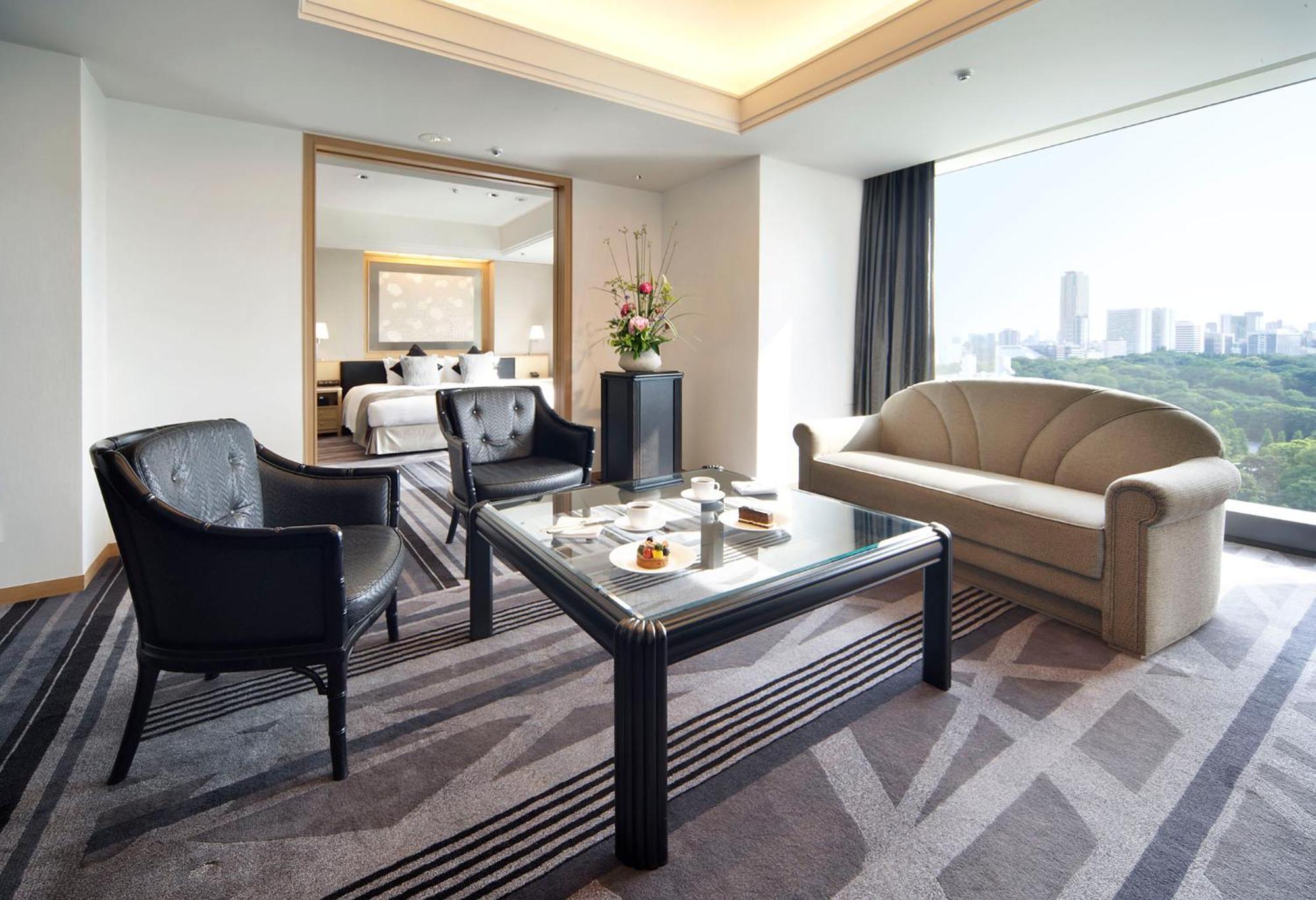Hotel New Otani Tokyo The Main Exterior photo A suite at the hotel